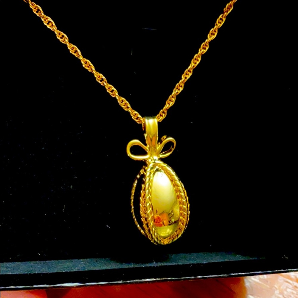 Joan Rivers Classic collection